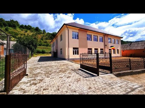 Scoala Bichigiu (Bistrita-Nasaud) - Impreuna CONSTRUIM Oameni- Renovare/Dotare scoli in mediul rural