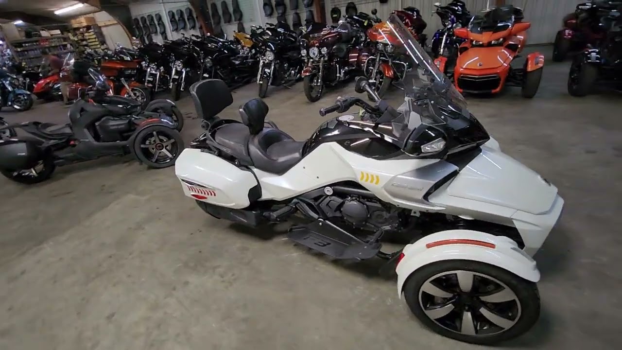 2016 Can-Am Spyder F3-T SM6 Motorcycle