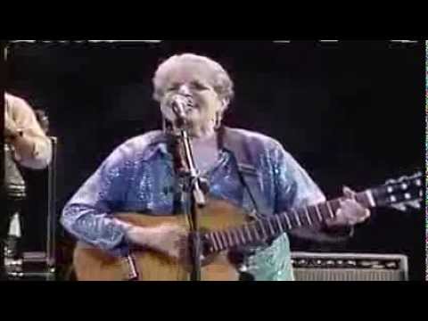 LAS HERMANAS MARQUEZ  parampampin