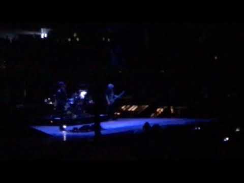 #U2Madrid 21/09/18 sunday bloody sunday