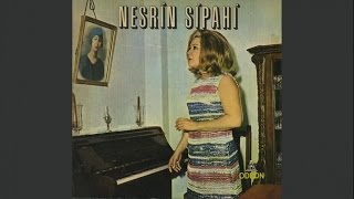 Musik-Video-Miniaturansicht zu Sensiz de Yaşanırmış Songtext von Nesrin Sipahi