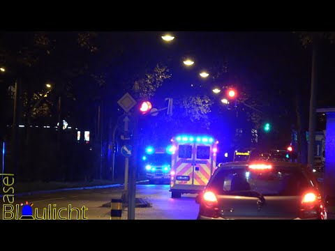 ehemaliger RTW GZF 49 trifft auf HLF der Berufsfeuerwehr Basel