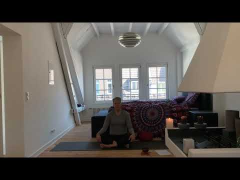 Vorbeuge Aus Dem Grätschsitz, Delphin Mit Ausgleich