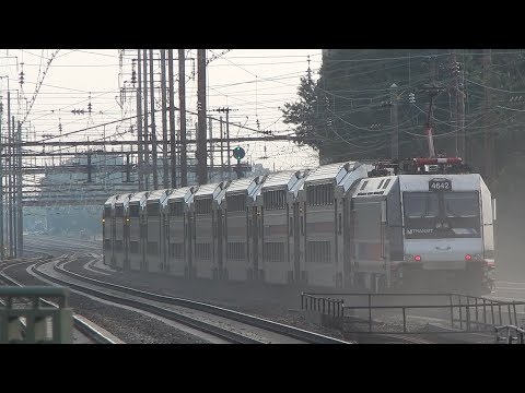 Rush Hour Northeast Corridor Action at Rahway