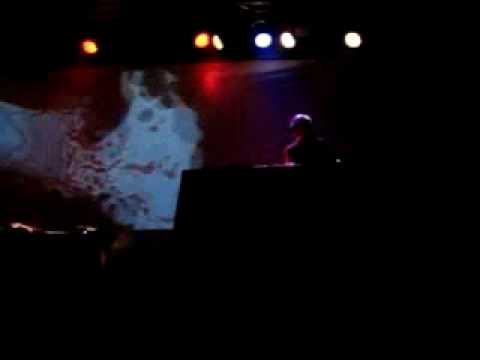 akwabacut and formatchange+.mov