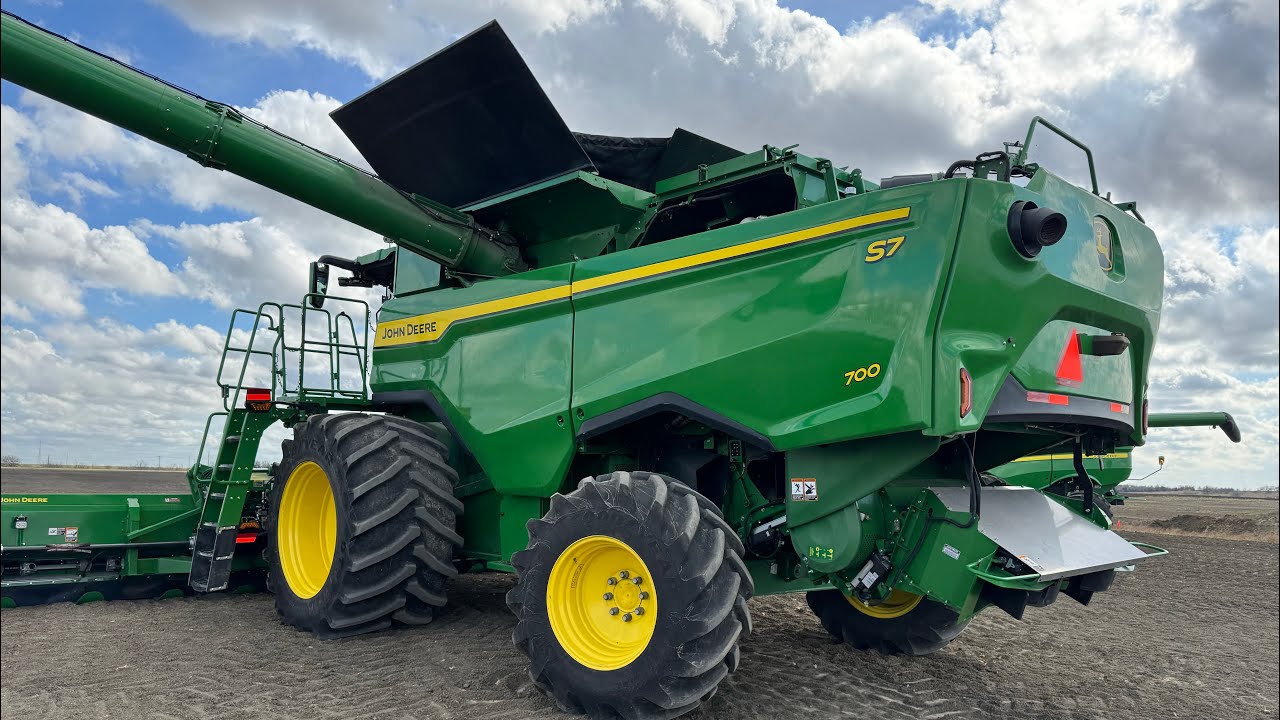 John Deere’s New Combine Release For 2024!!