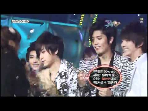 SS501 vs Park Bom " 2NE1 " vs 2PM 2009