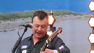 Sweet Child O Mine - Manic Street Preachers, Tramlines Sheffield 19/07/2019