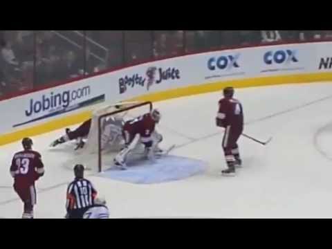 Antoine Vermette nails Teemu Hartikainen