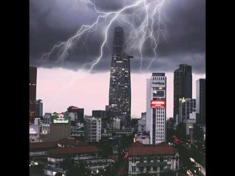 Sài Gòn chiều mưa nhớ - Hoàng Thông