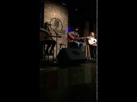 Kyle Jennings - LIVE acoustic performance of 