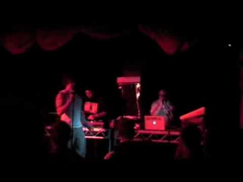 X & HELL LIVE @ SNOB SCRILLA SYDNEY LAUNCH (APRIL 2009 - QBAR)