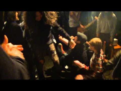 20130216 Find the spot - Can't tell no one (Negative Approach Cover)