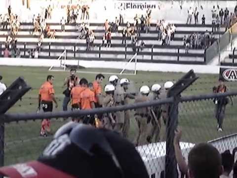 Nacional vence Operário/PG: torcida vai a loucura....