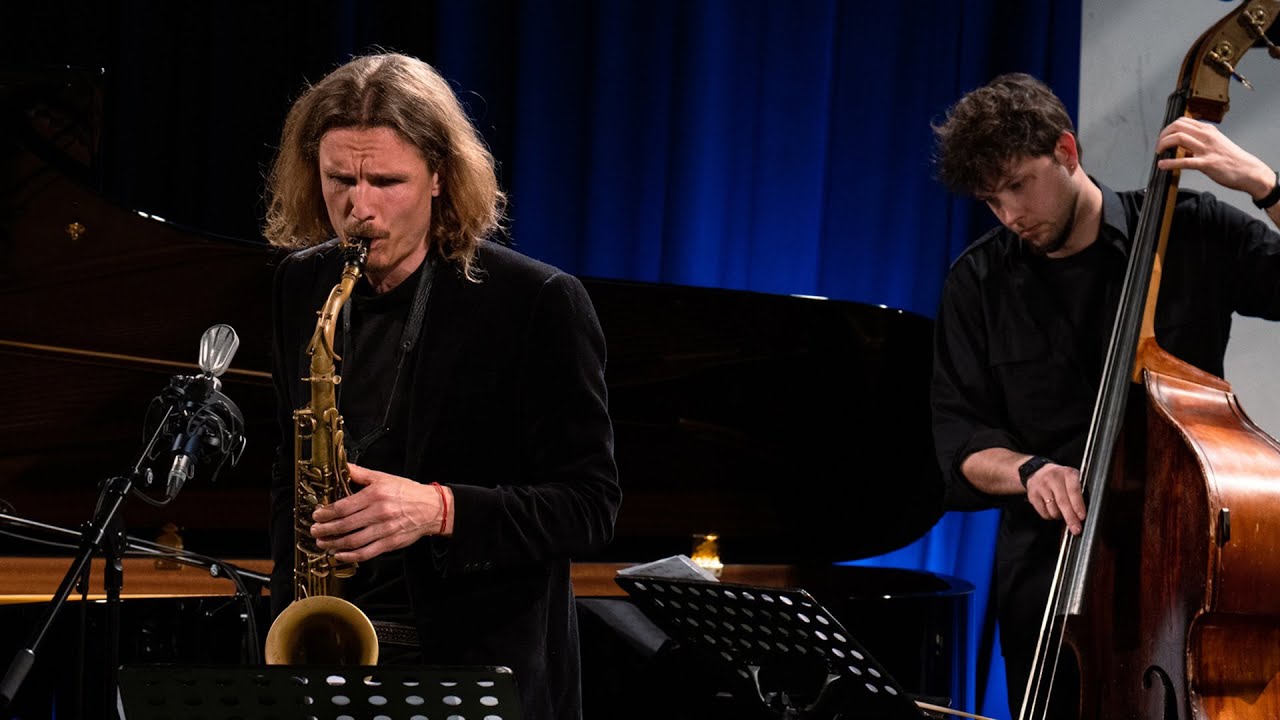 Eugenia Choe Trio- Verdant Dream (Album Teaser)