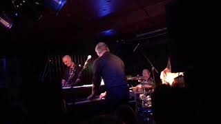 Little Red Rodeo Live - Phil Vassar