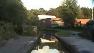 preview picture of video 'Peak Forest Canal - Marple Aqueduct'