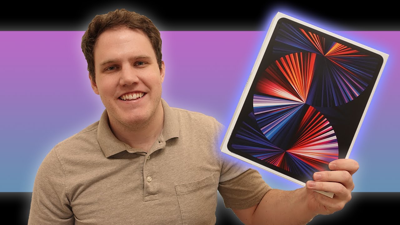iPad Pro 12.9 2021 Unboxing and First Impressions: Screen, Front Camera, and Comparison with 2018!