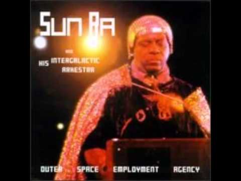 Sun Ra And His Intergalactic Arkestra- Love In Outer Space(live)