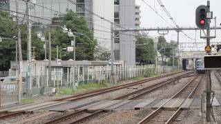 preview picture of video 'JR中央線 荻窪駅周辺の風景 【EOS Kiss X4】 Ogikubo rail station'