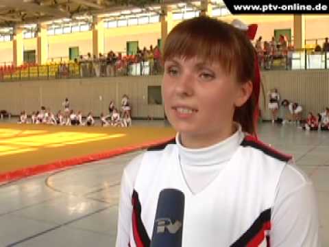 DM-Vorbereitung für Cheerleader (Pirna-Magazin 25/2009)