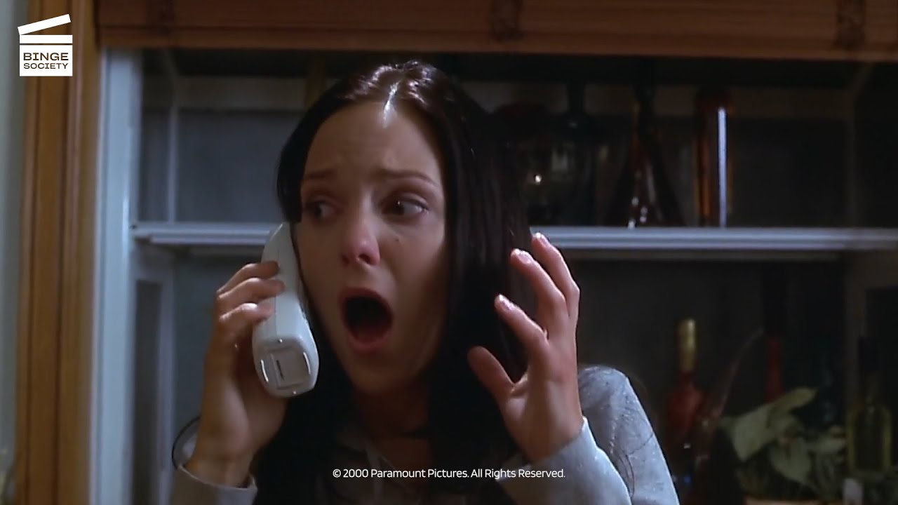 Scary Movie (2000) - Hide and Seek with Ghostface