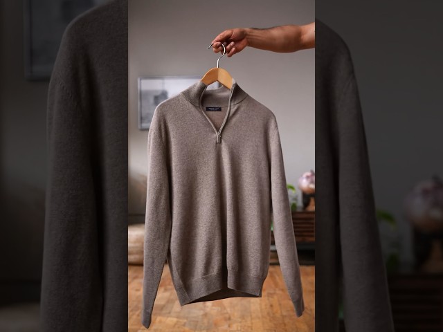 Vídeo relacionado con Superdry Sweatshirt Essential Half Zip Sweatshirt Eclipse Navy S Hombre