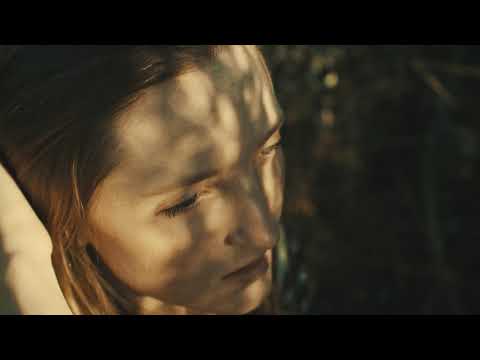 Lizzie Weber - How Does It Feel - Trailer