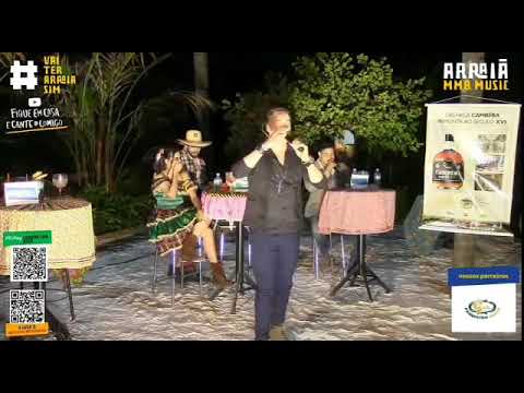 Frank Mello cantando pedaço meu de Cleber e Cauan