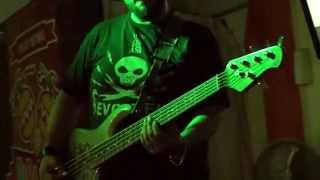 REVOLVER - TE QUIERO