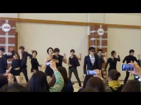 KMUSE - Oppa Gangnam Style - Tenkusai Festival - 27 October 2012