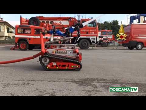 2020-12-28 PISTOIA - VIGILI FUOCO, UN ROBOT TELECOMANDATO PER I SOCCORSI