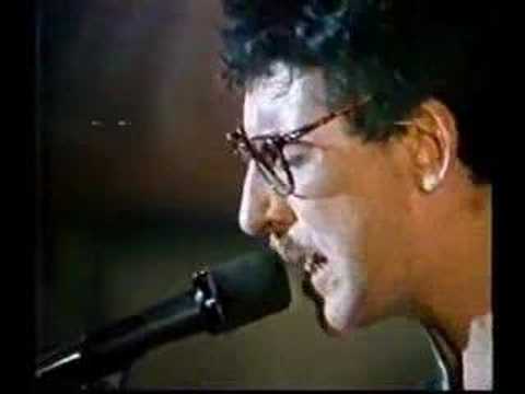 06 Charly García - Ella adivinó