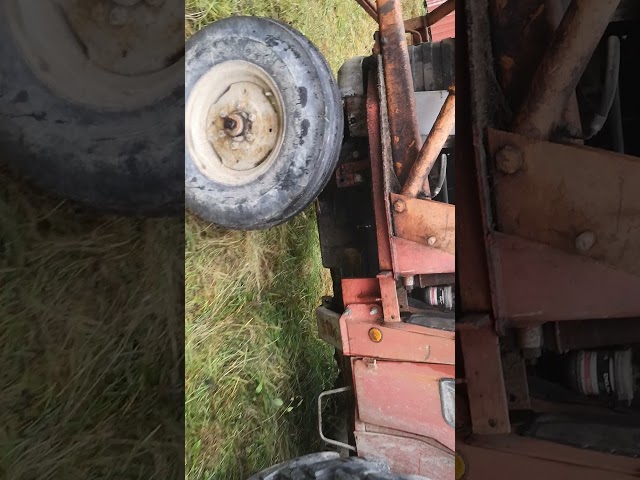 851295 Massey Ferguson 165 1966