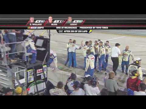 Nascar-Milwakee 2009-Deja vu for Edwards-Final Laps: Carl finally flips in 09