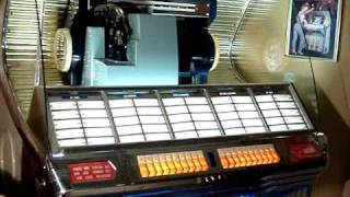 When I see you - Fats Domino from 1957 played on a 1954 Seeburg model R jukebox