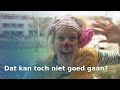 Clown Spruit lapt ramen bij kinderen die thuis zitten door corona | RTV Oost