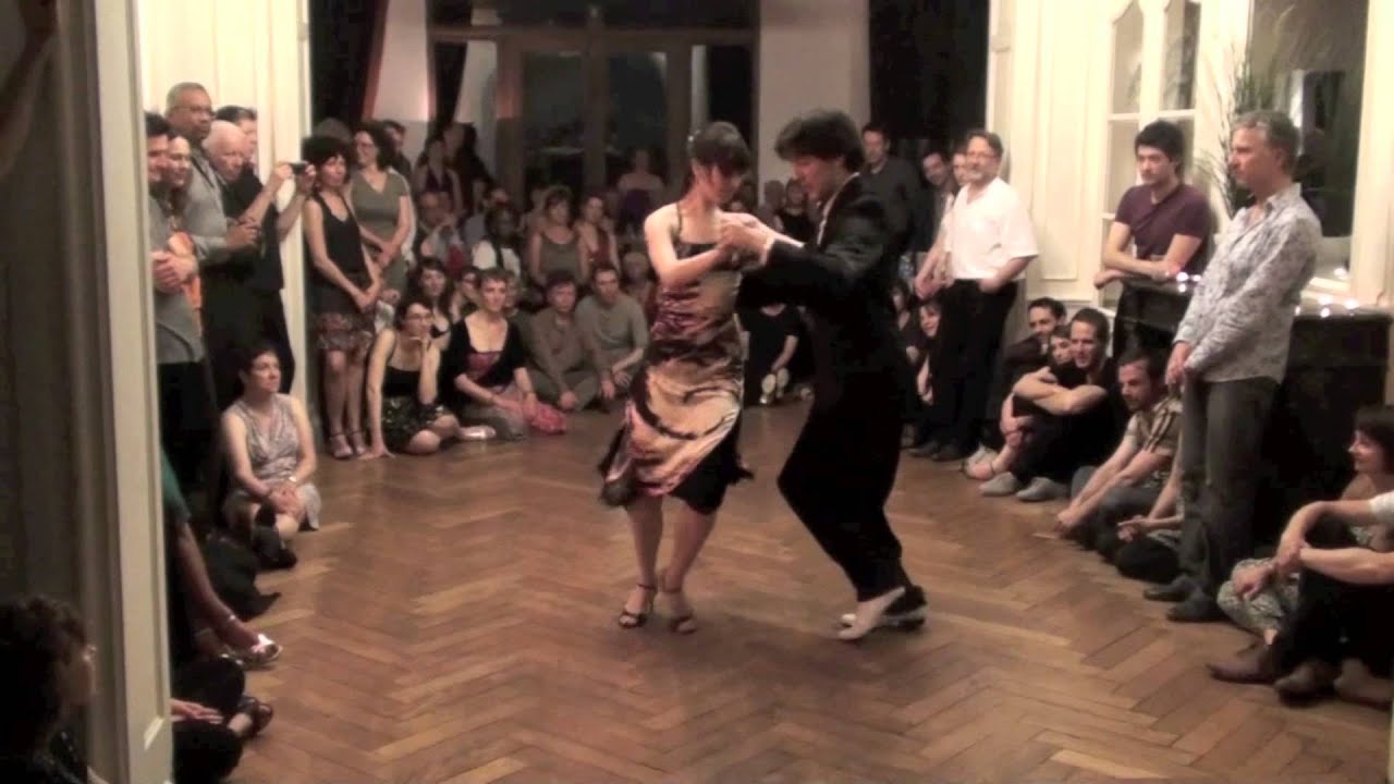 Mariana Patsarika y Dimitris Biskas Pobre Flor_SLM_20130508