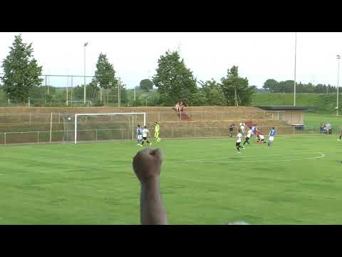 Perfekt platzierter Gewaltschuss lässt Torwart keine Chance