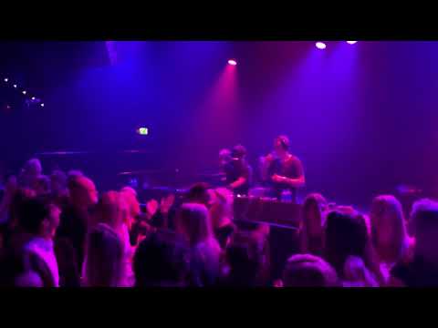 Housequake (Dj Roog & Erick E) @Tivoli Vredenburg