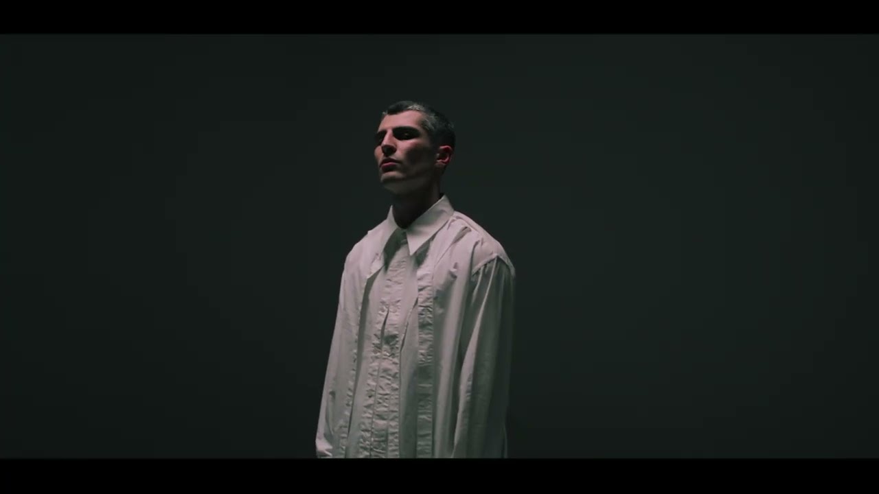 mit dem Titel 'My Madonna' / Video ((jetzt ansehen))