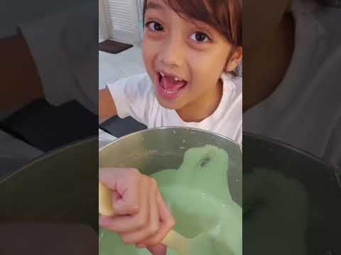 Chef Thara Makes Pandan Caramel Cake