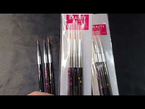 KIT PINCÉIS COM 3 PEÇAS PARA UNHA