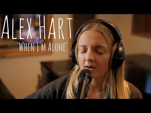 Alex Hart // When I'm Alone (Live at Momentum Studios)