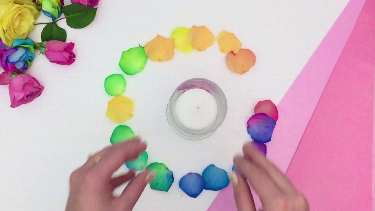 Make a DIY Flower Candle