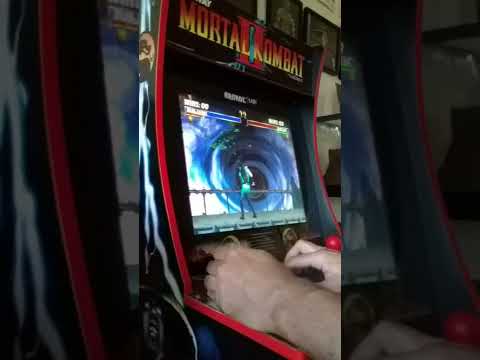 ClassIc Sub Zero 22 Hits 90% Damage Combo in Ultimate MK3 on Mortal Kombat Arcade1Up