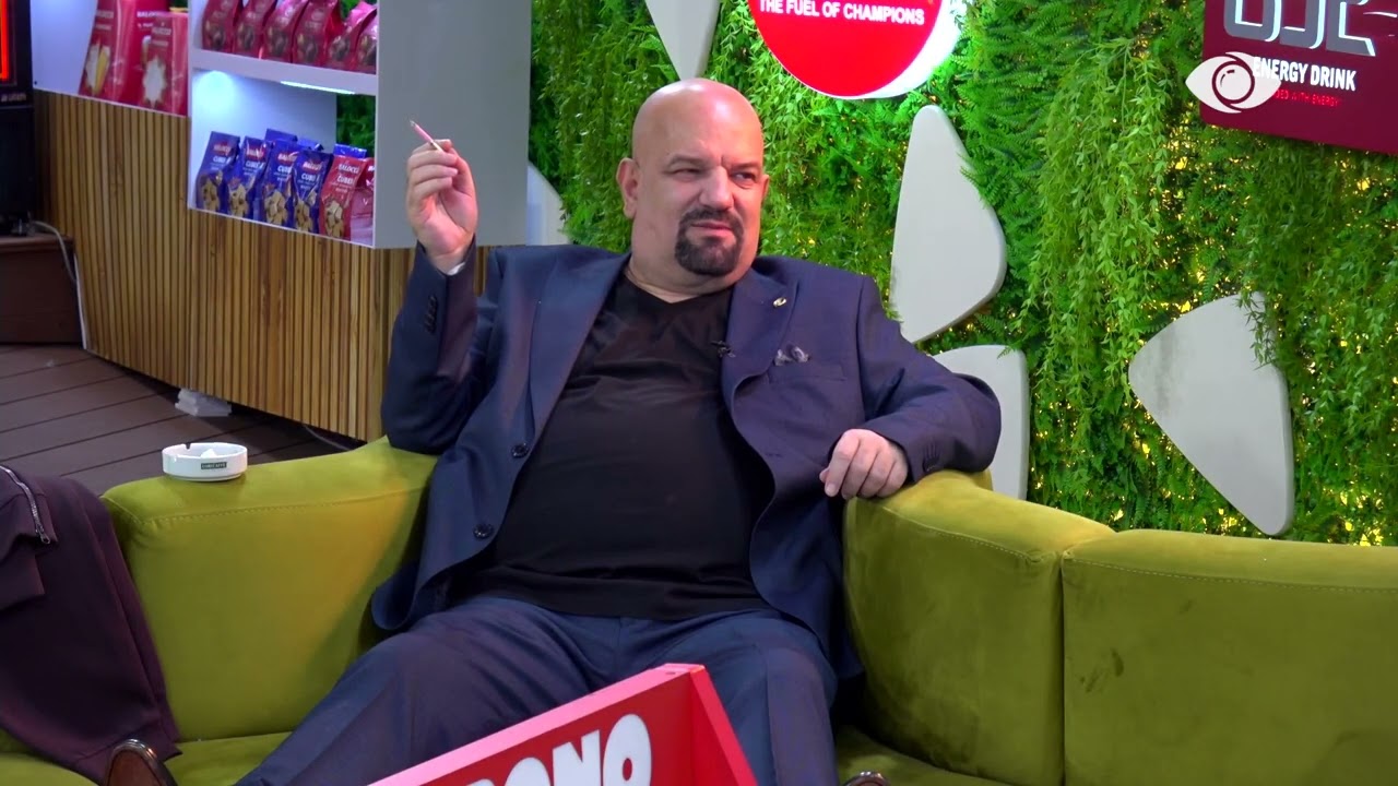 Nuk e kam Senon që të m'i lyejë këmbët/ Iliri bisedon me Kristin