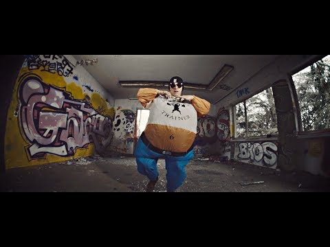 Video thumbnail for Fettnäpfchen [Qualifikation JBB 2018]