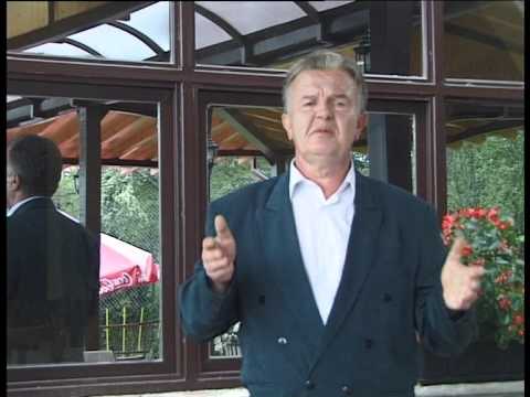 DOBRI NOVESKI - ZALJUBIV MALE TRI MOMI