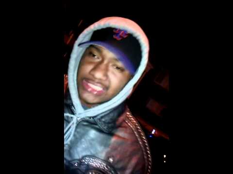 Flea Gang TV - Raw & Uncutt DEV3Y3 Freestyle !